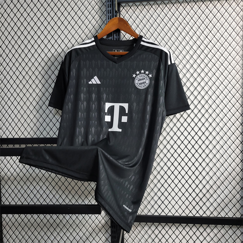 23-24 Bayern Munich Black Jersey Fans Jersey - Goalkeeper