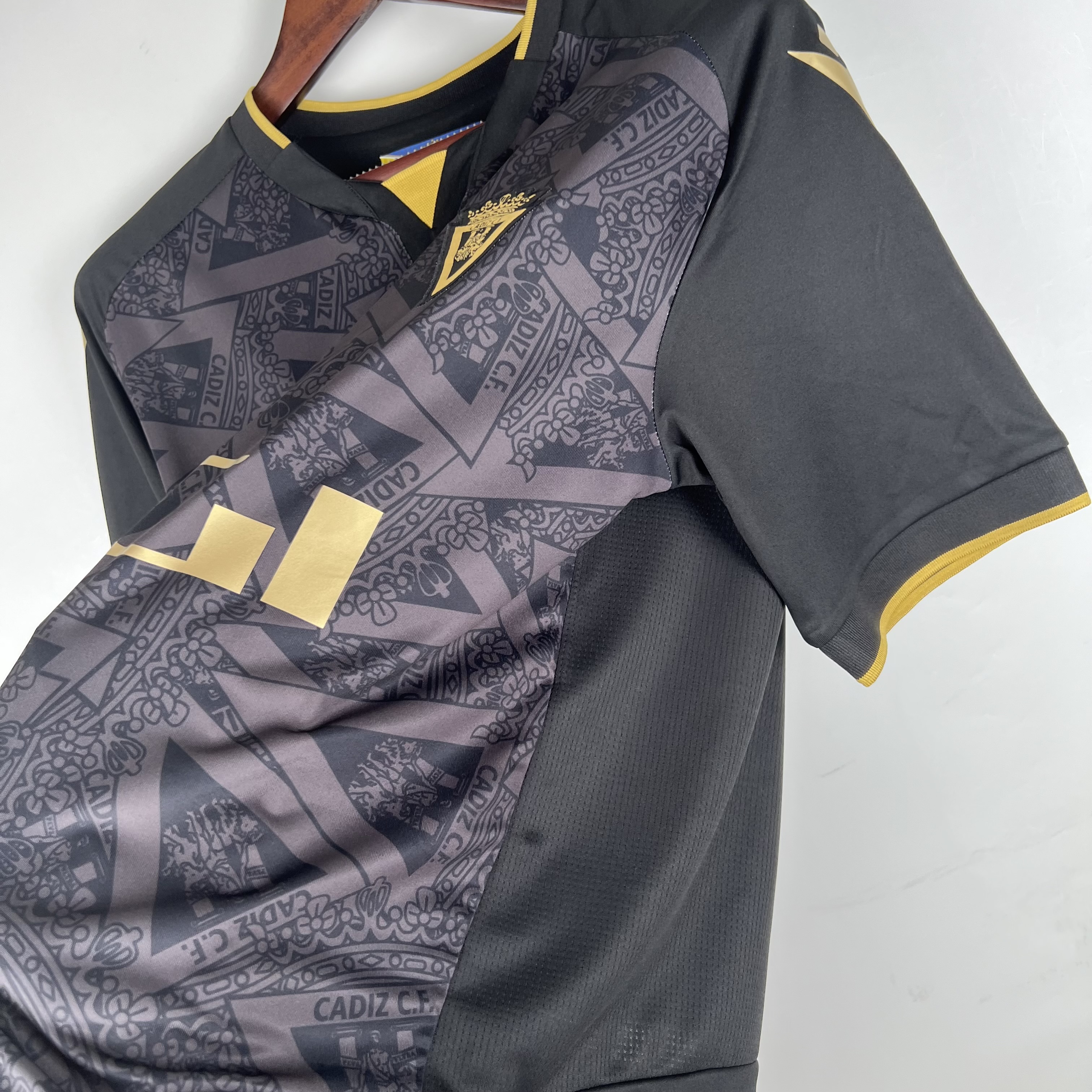 Cádiz Cadiz 23-24 Away Jersey - Fans Version