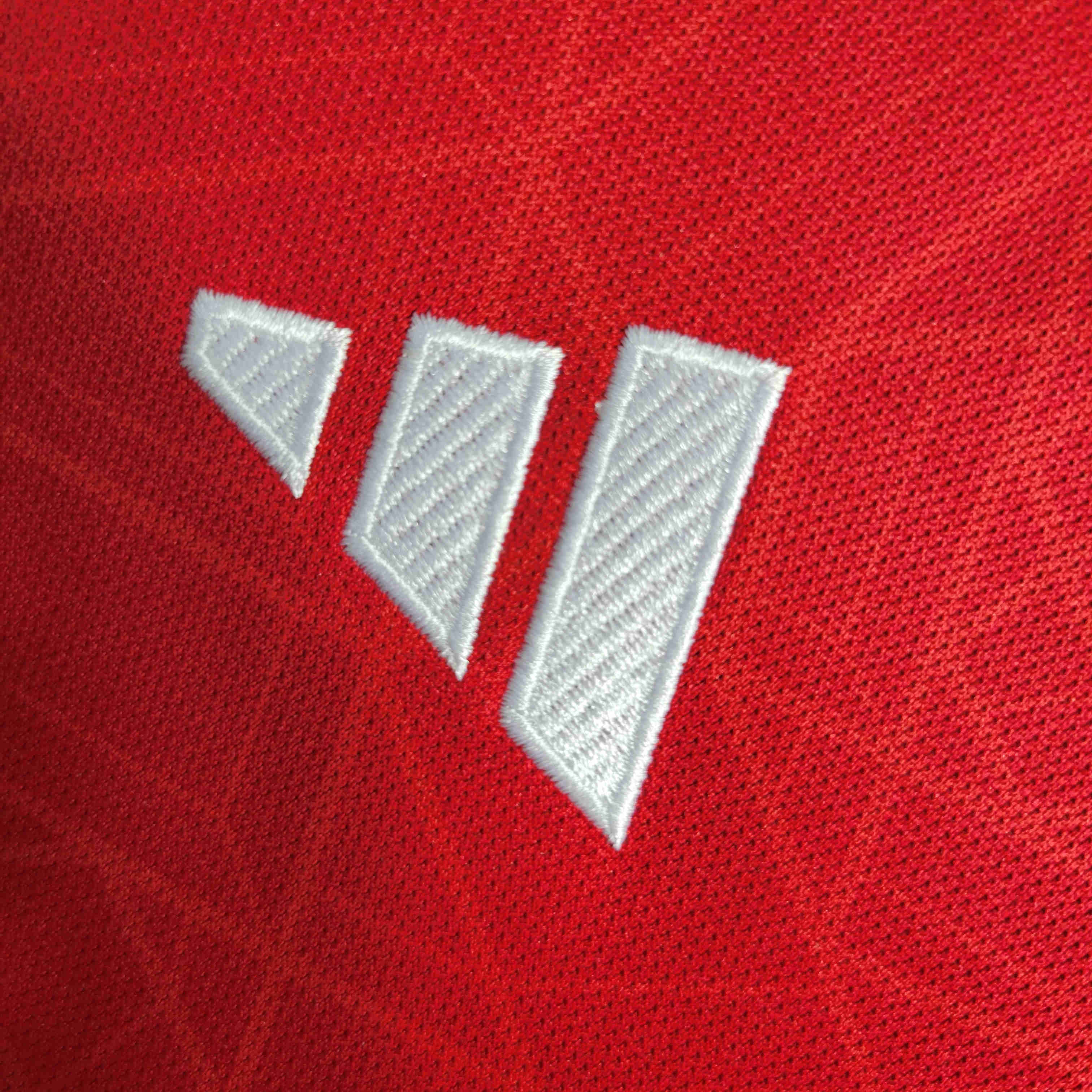 Manchester United 23-24 Home Jersey - Fans Version