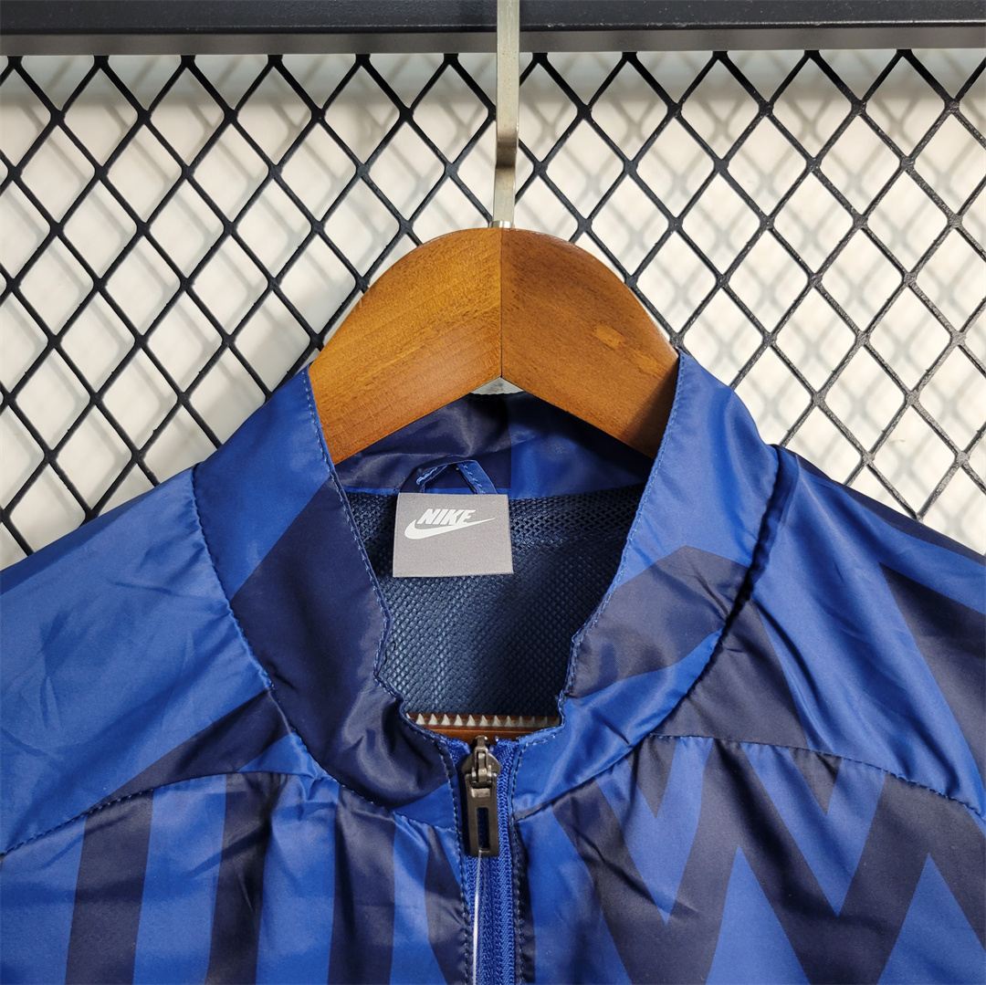 Tottenham Hotspur 23-24 Blue Player Windbreaker