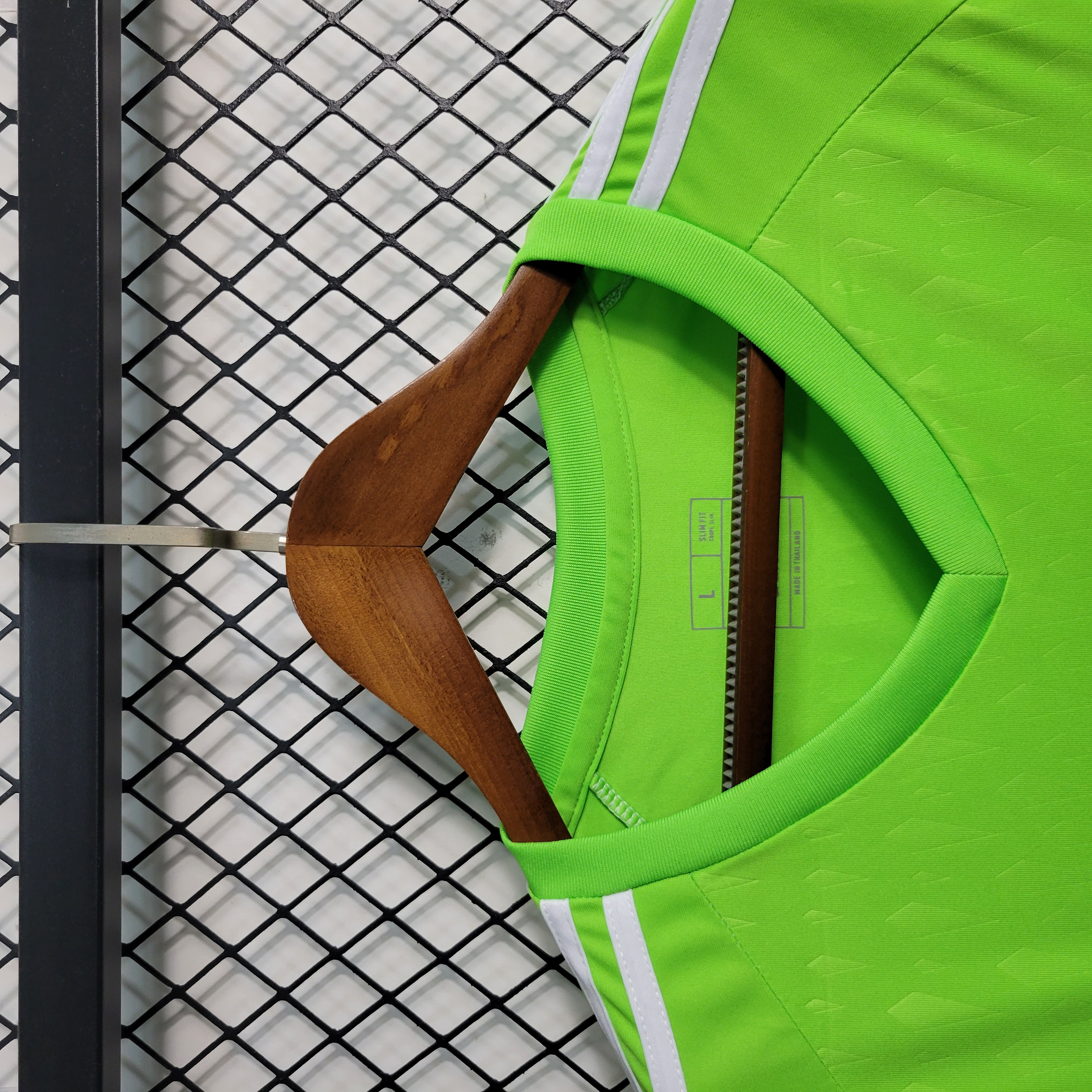 Manchester United 23-24 Green Goalkeeper Jersey - Fans Version