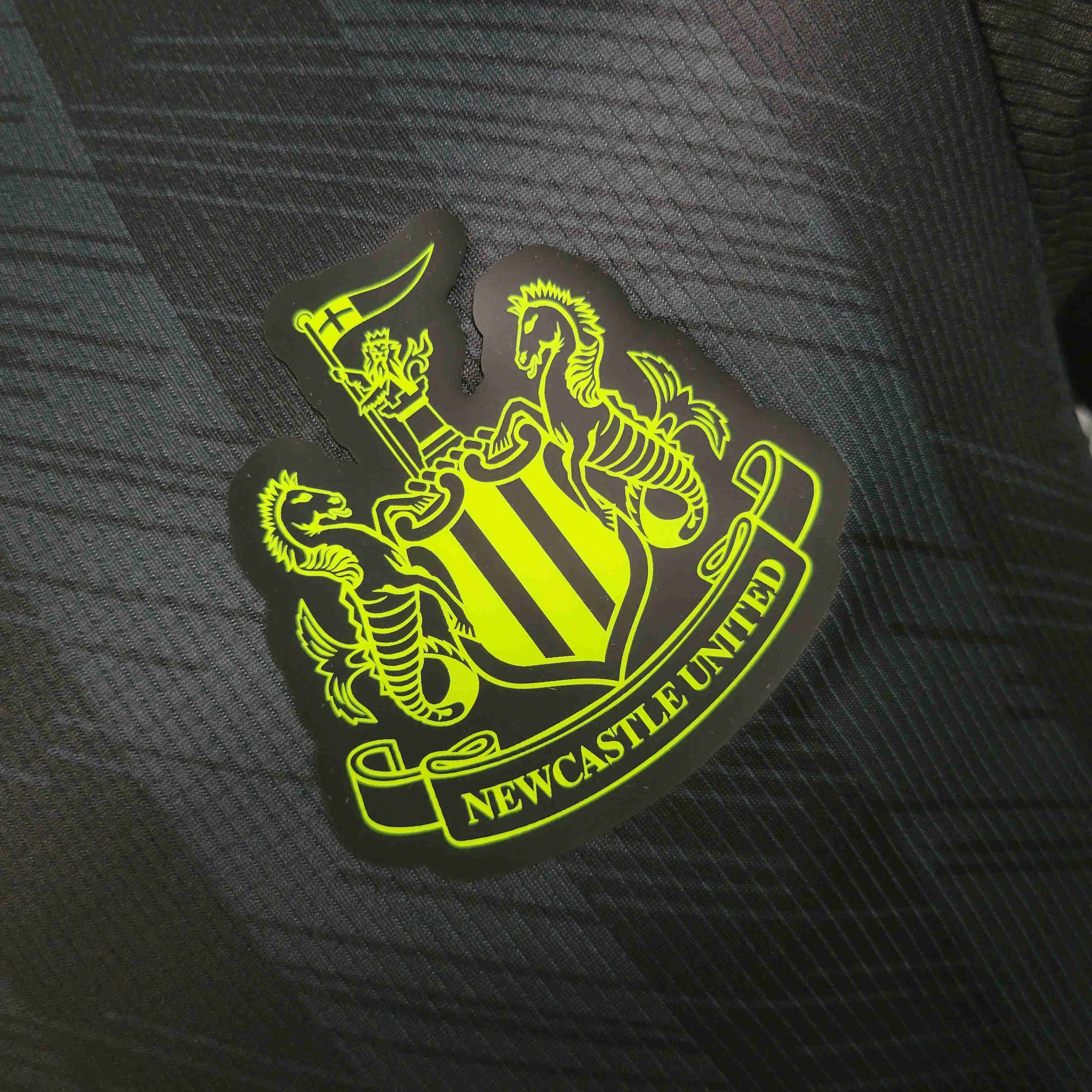 Newcastle United 23-24 Training Jersey - Player Version