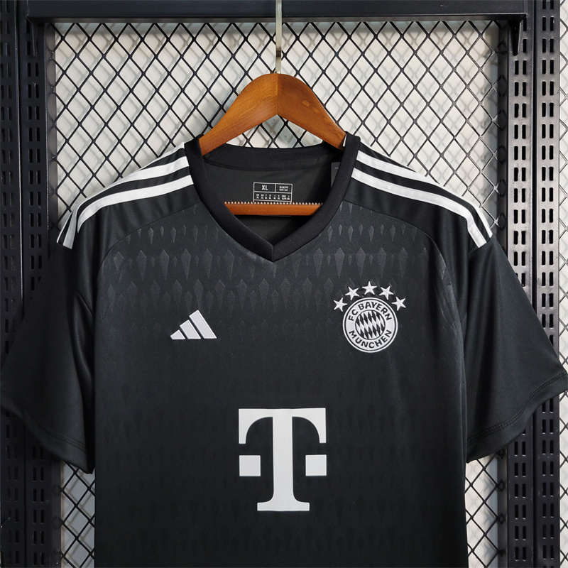 23-24 Bayern Munich Black Jersey Fans Jersey - Goalkeeper