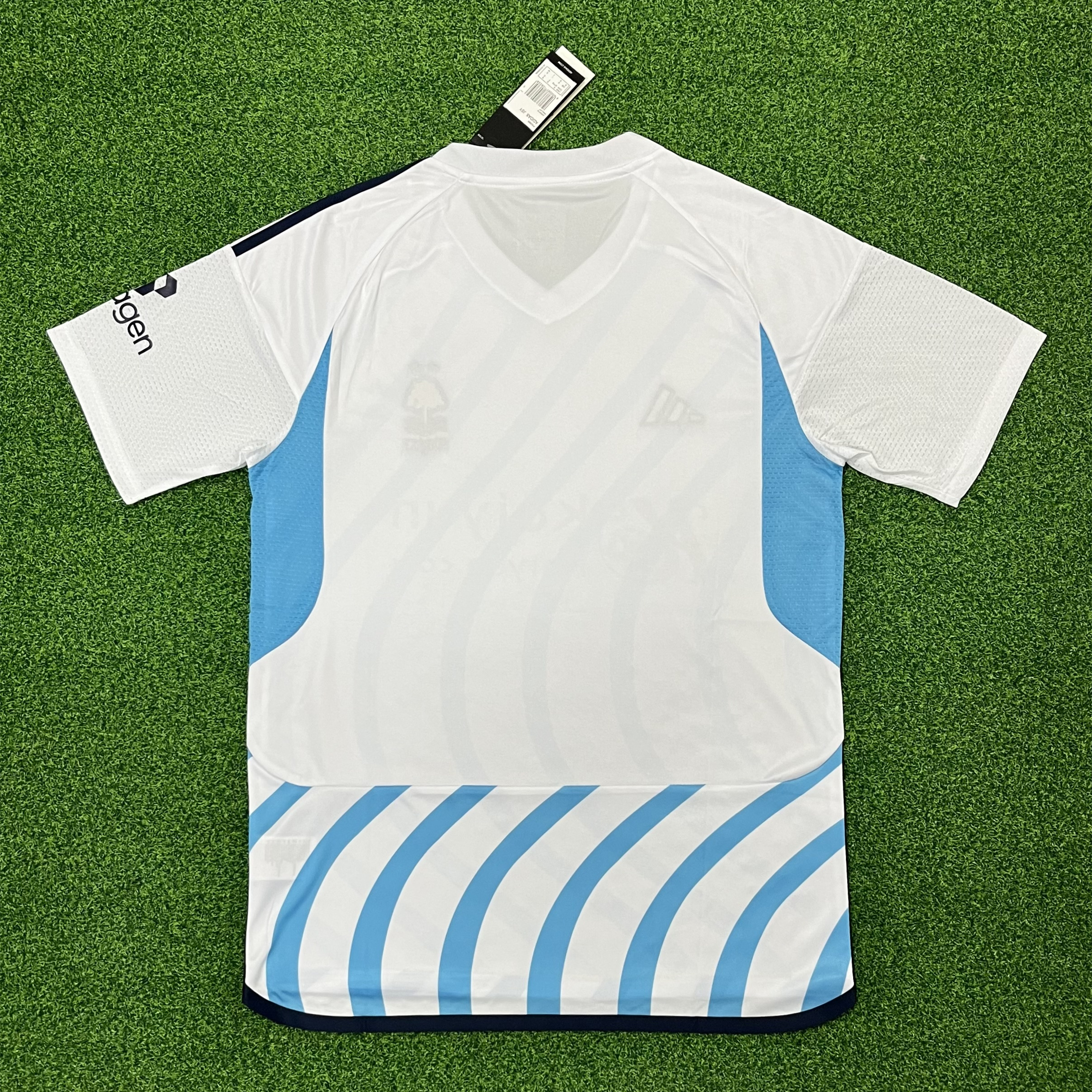 Nottingham Forest 23-24 Away Stadium Jersey - Fans Version