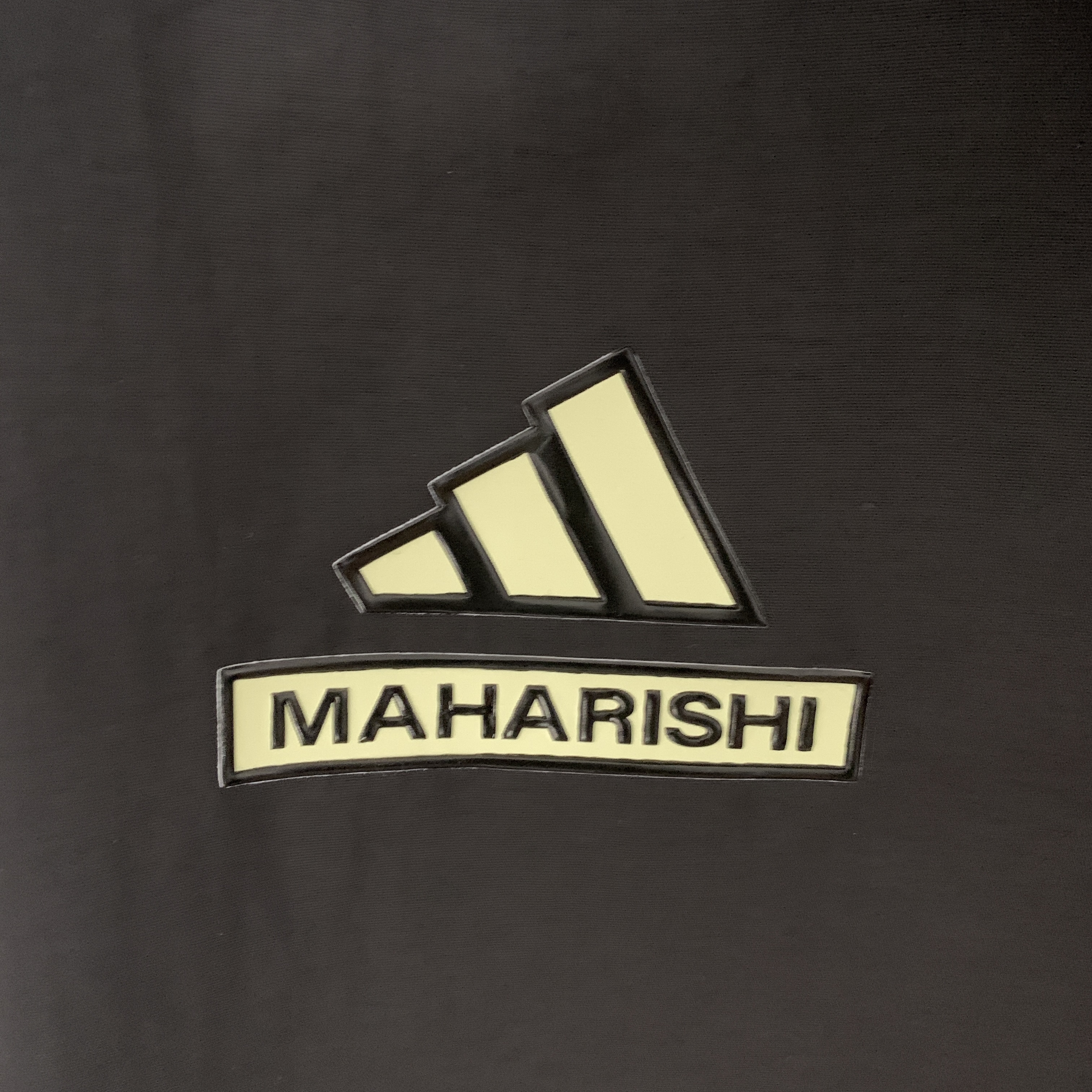 Arsenal x M.A.H.A R.I.S.H.I Limited Edition 23-24 Player Reversible Windbreaker