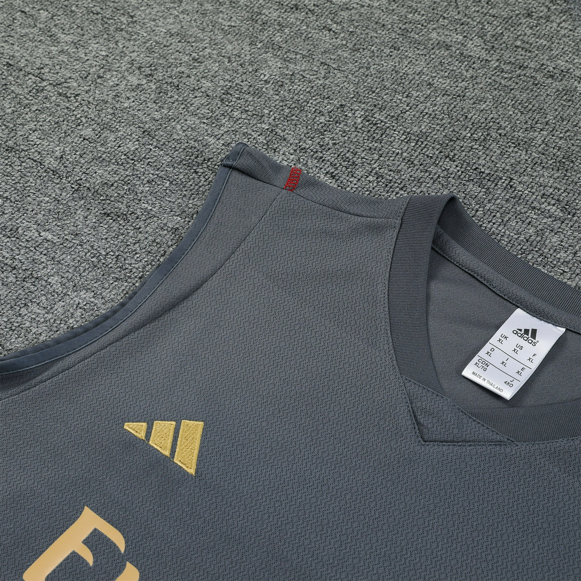 Arsenal 23-24 Player Vest Training Set Grey