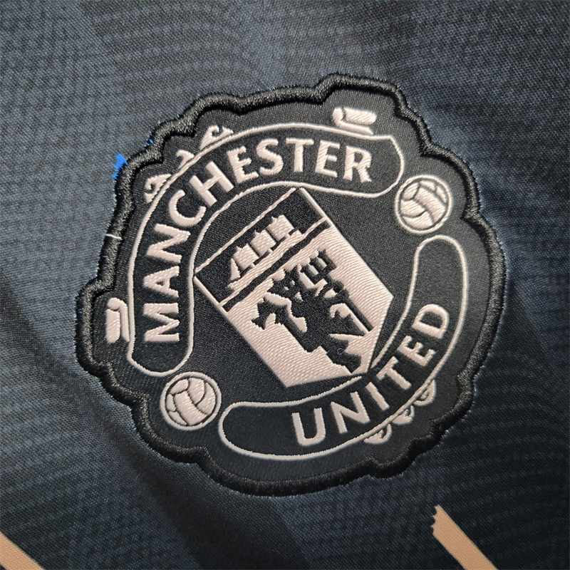 Manchester United 23/24 Pre-competition Training Jersey - Fans Version