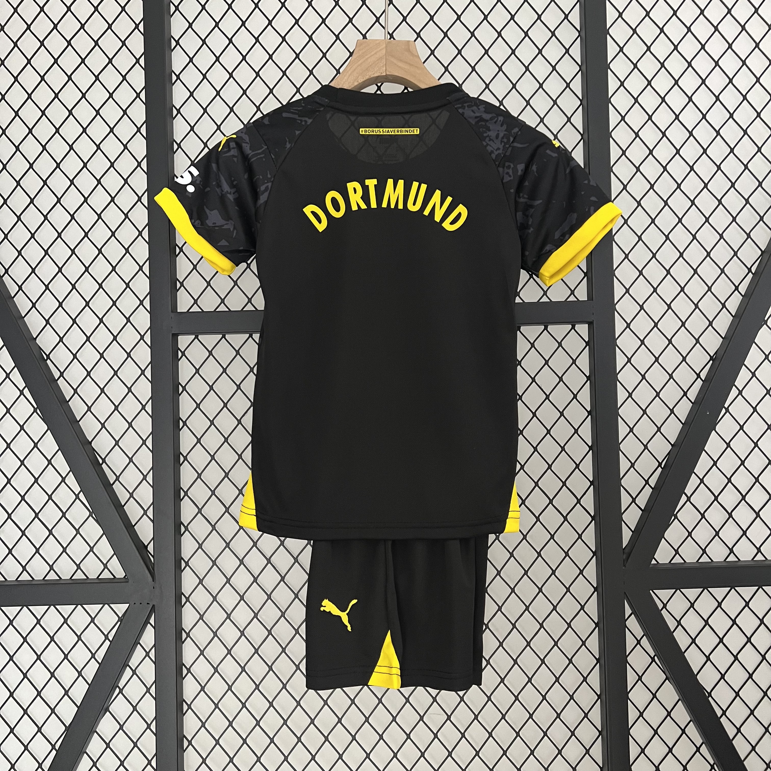 Dortmund 23-24 Away Kids Kit