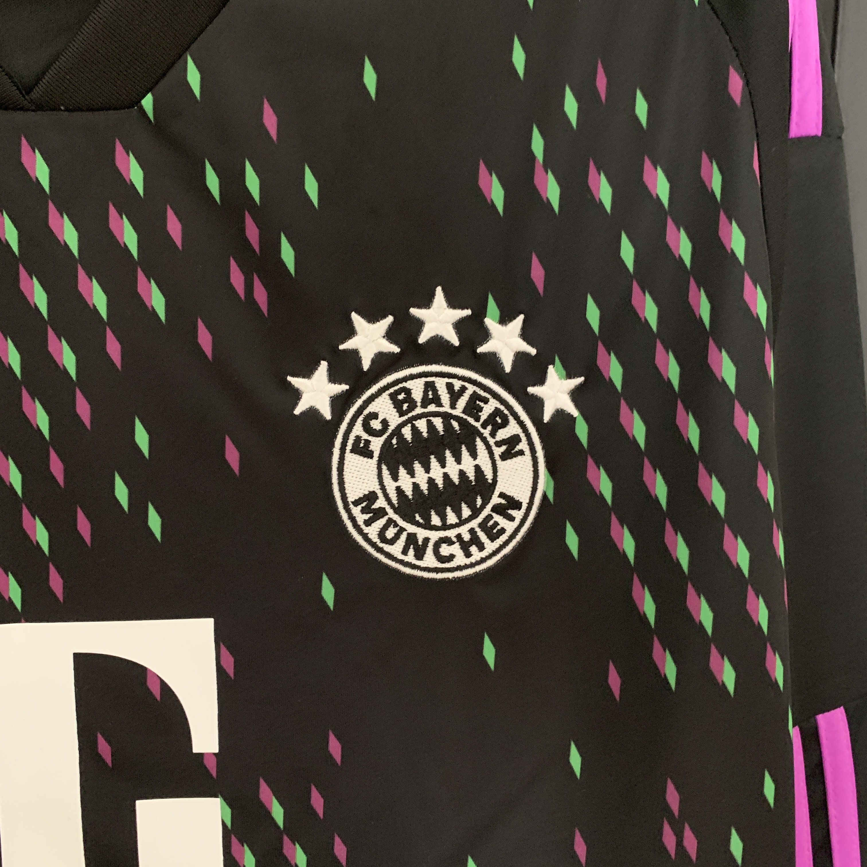Bayern Munich 23-24 Away Long Sleeve Jersey - Fans Version