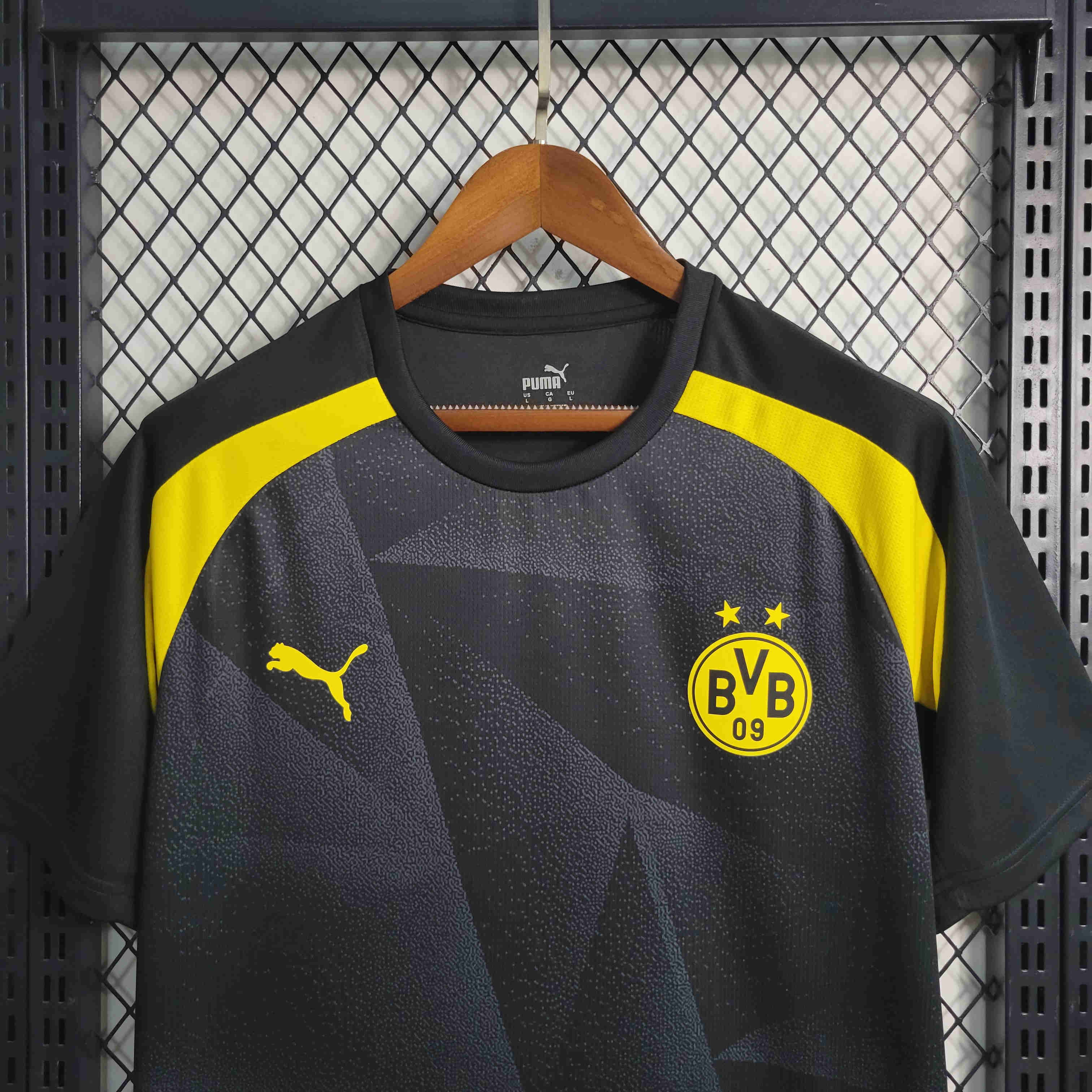 Dortmund 23/24 Training Jersey - Fans Version
