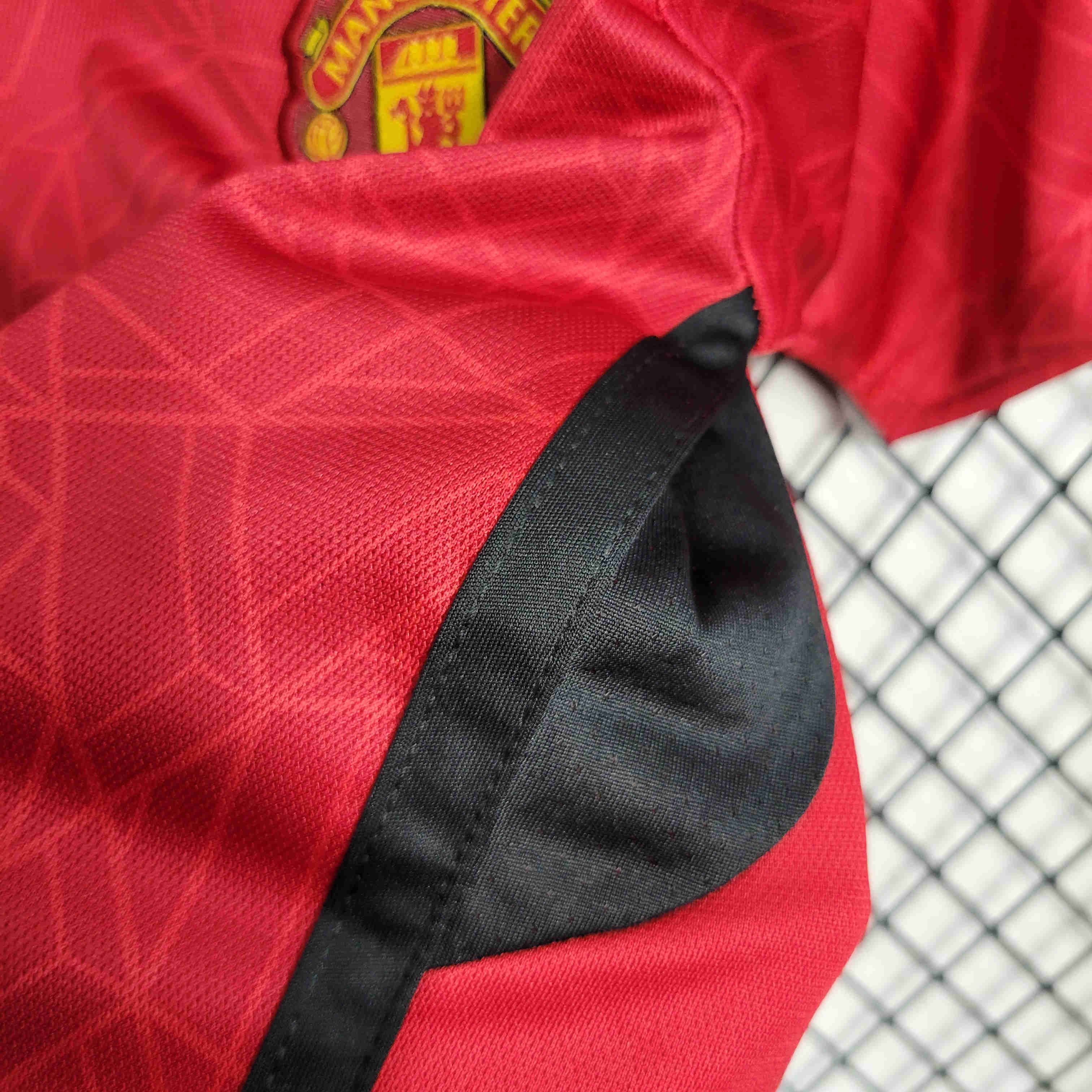 23-24 Manchester United Home Kids Kit