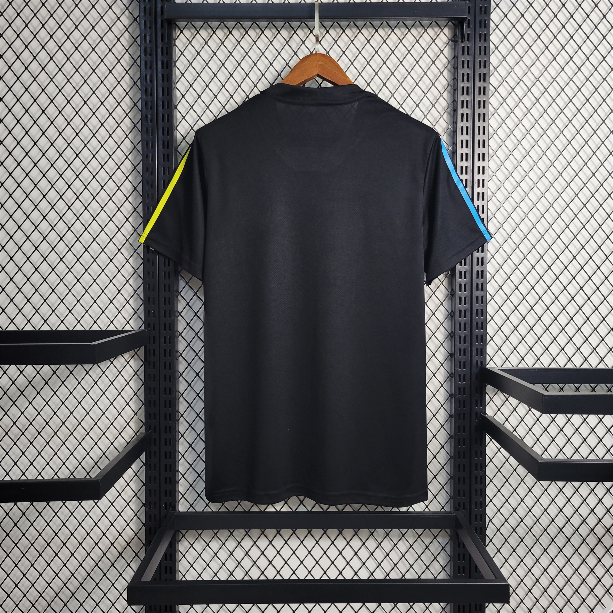 Arsenal Black 23/24 Training Shirt - Fans Version