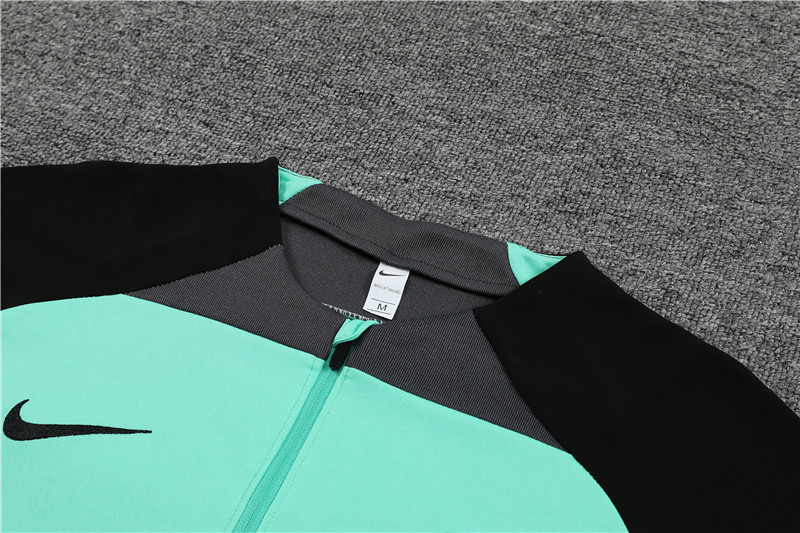 Che 23-24 Long Sleeve Training Set - Green