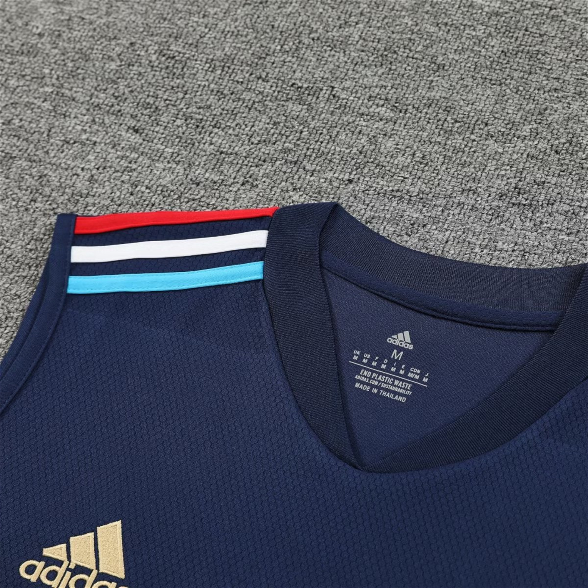 Arsenal 23-24 Player Vest Training Set Blue