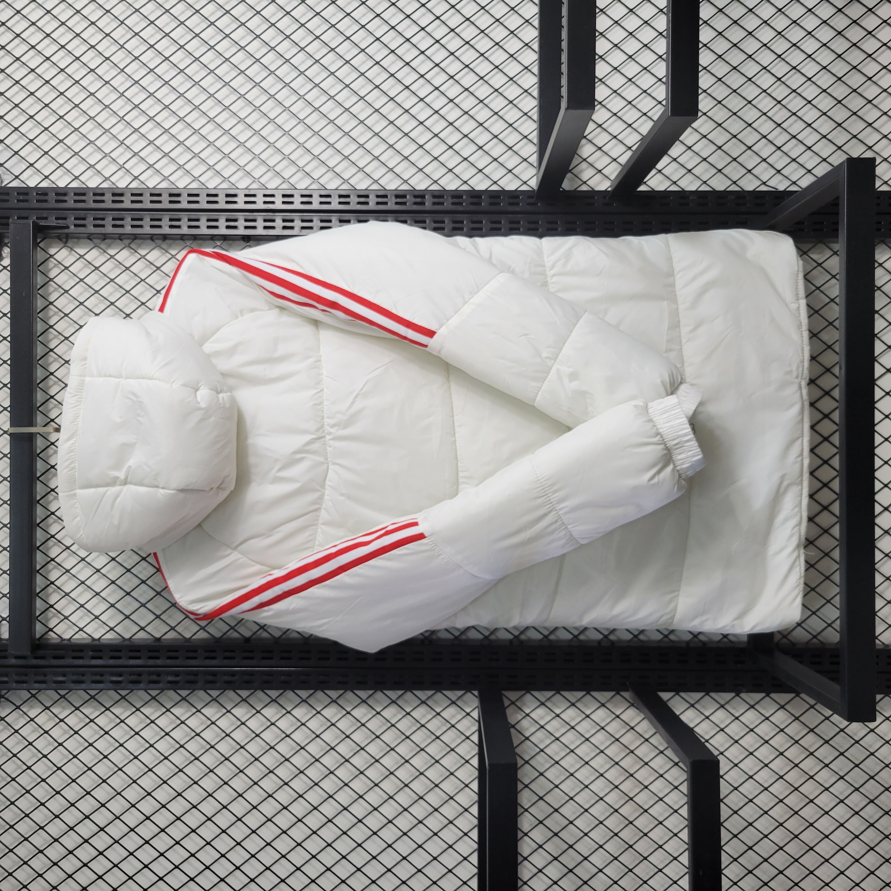 Manchester United 23-24 Men's Hooded Thermal Cotton Jacket - White