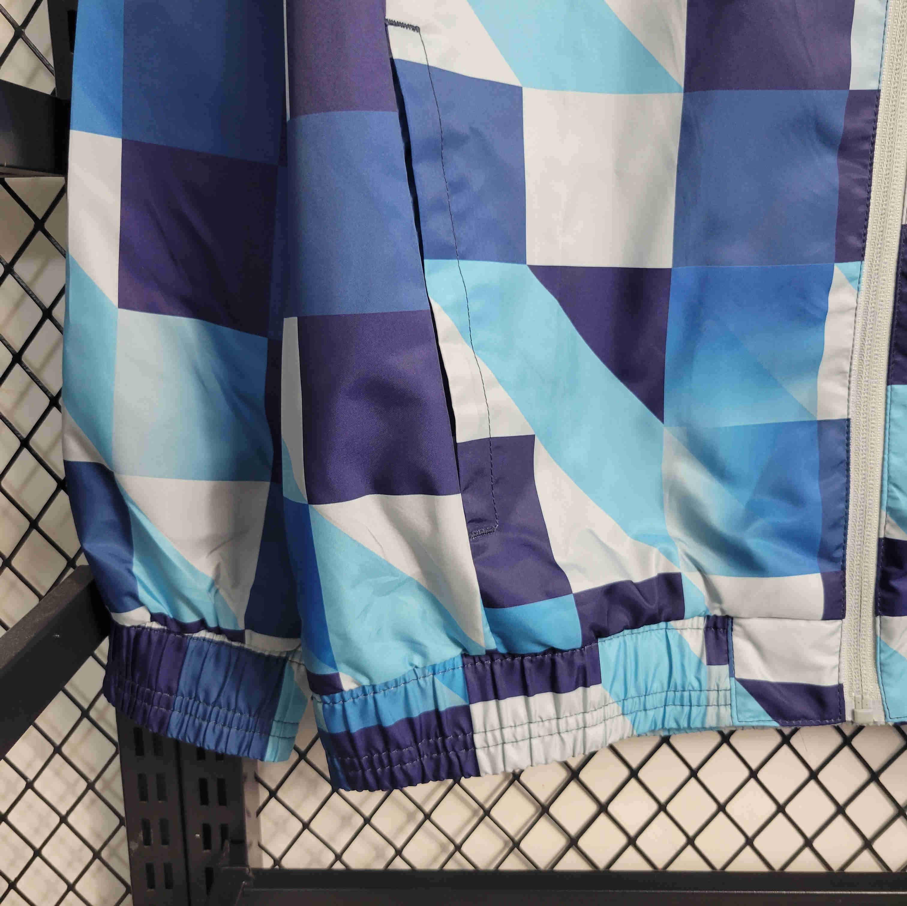 Manchester City 23-24 Windbreaker