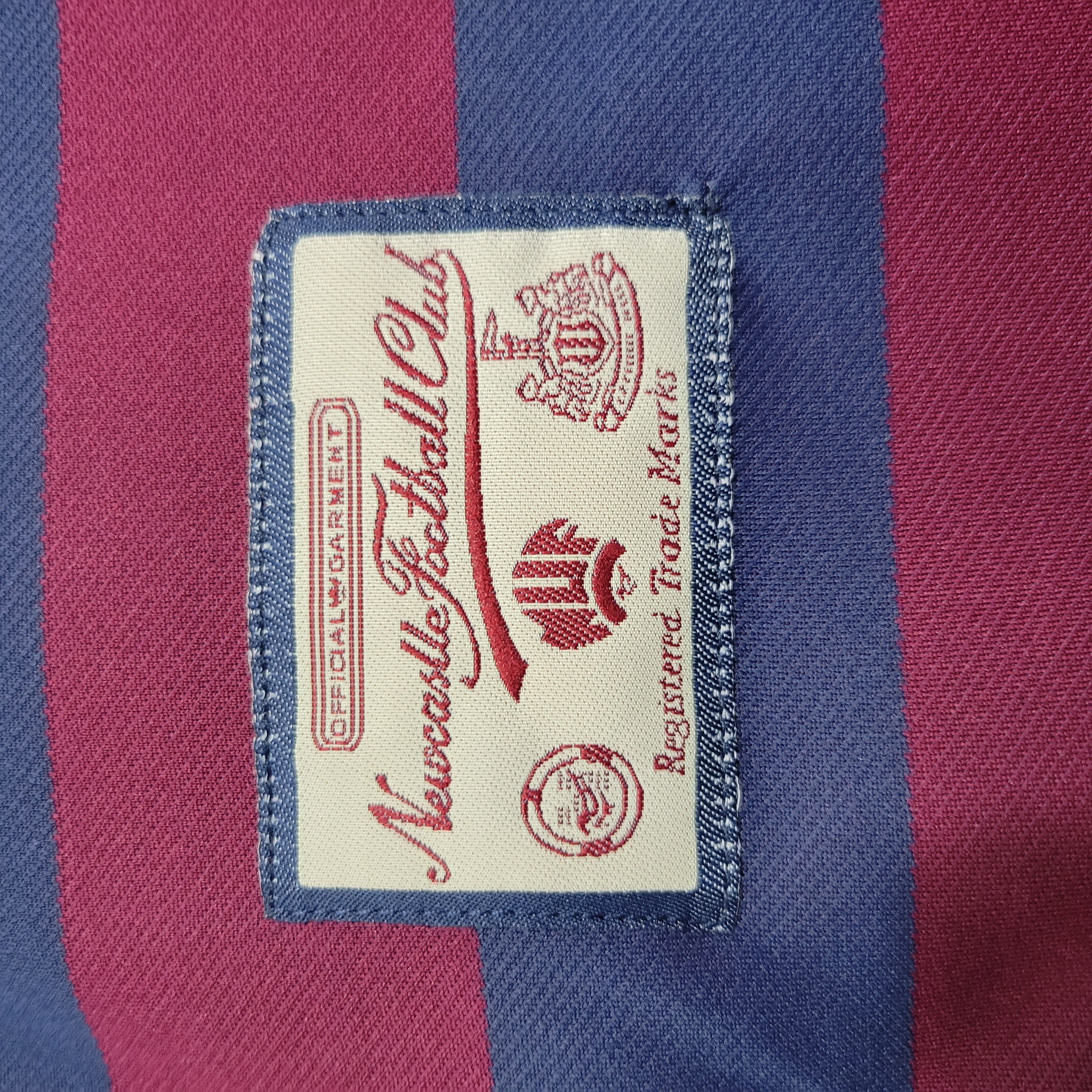 Retro Newcastle United 1995-96 Away Stadium Jersey