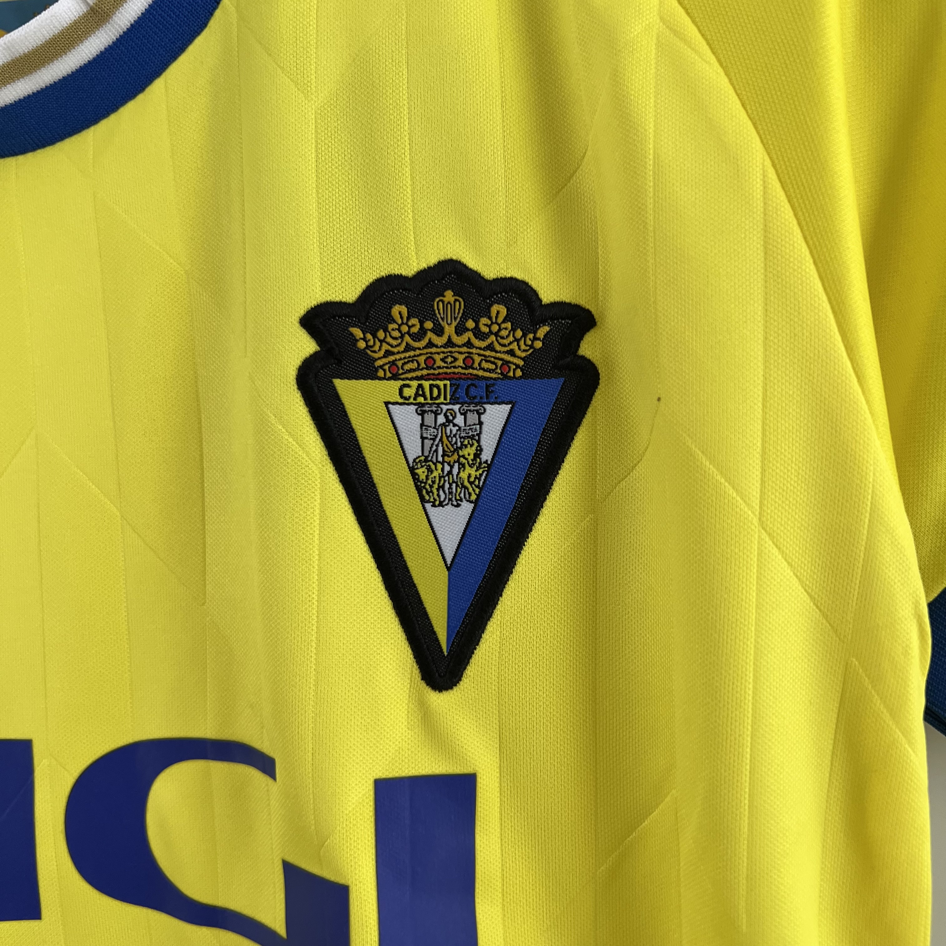 Cádiz 23-24 Home Stadium Kids Kit