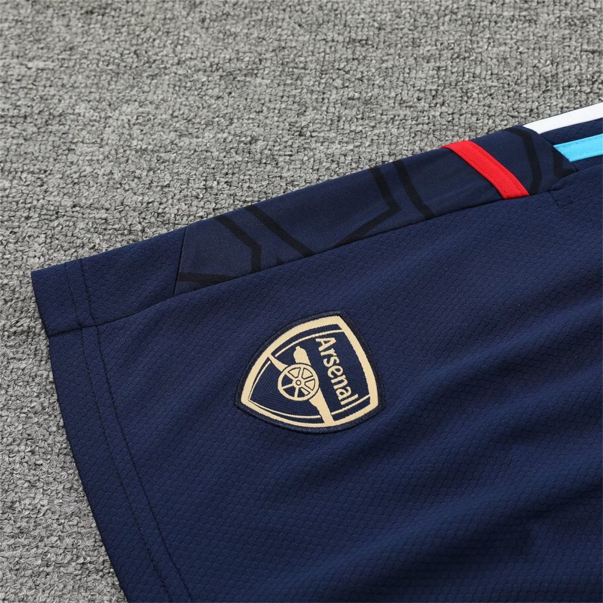 Arsenal 23-24 Player Vest Training Set Blue