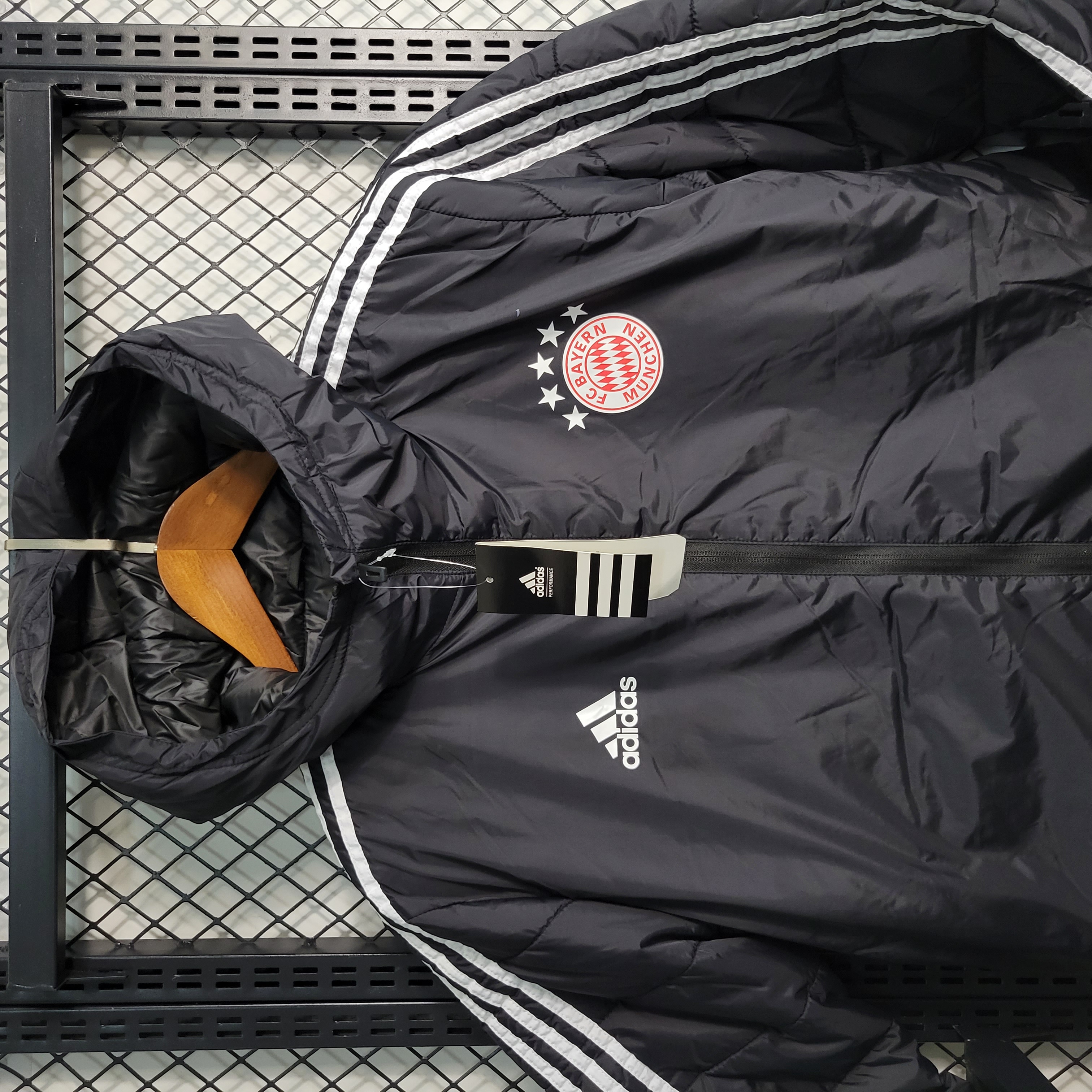 Bayern Munich 23-24 Men's Hooded Thermal Cotton Jacket Black